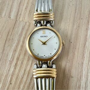 Seiko ladies two-tone dress bracelet watch NEW BATTERY